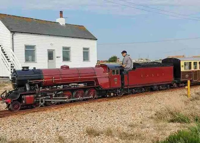 Charming Original Fishermans Cottage On Dungeness Beach