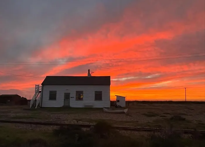 Charming Original Fishermans Cottage On Dungeness Beach